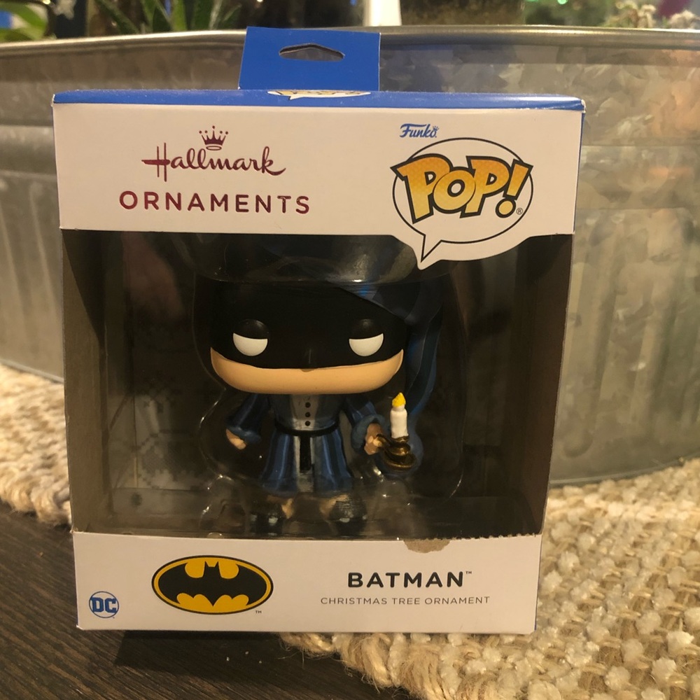 Funko Pop Batman Hallmark Ornament Collectible - Picture 5 of 6